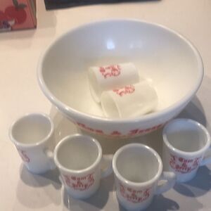 COPY - McKee Vintage Tom And Jerry set.